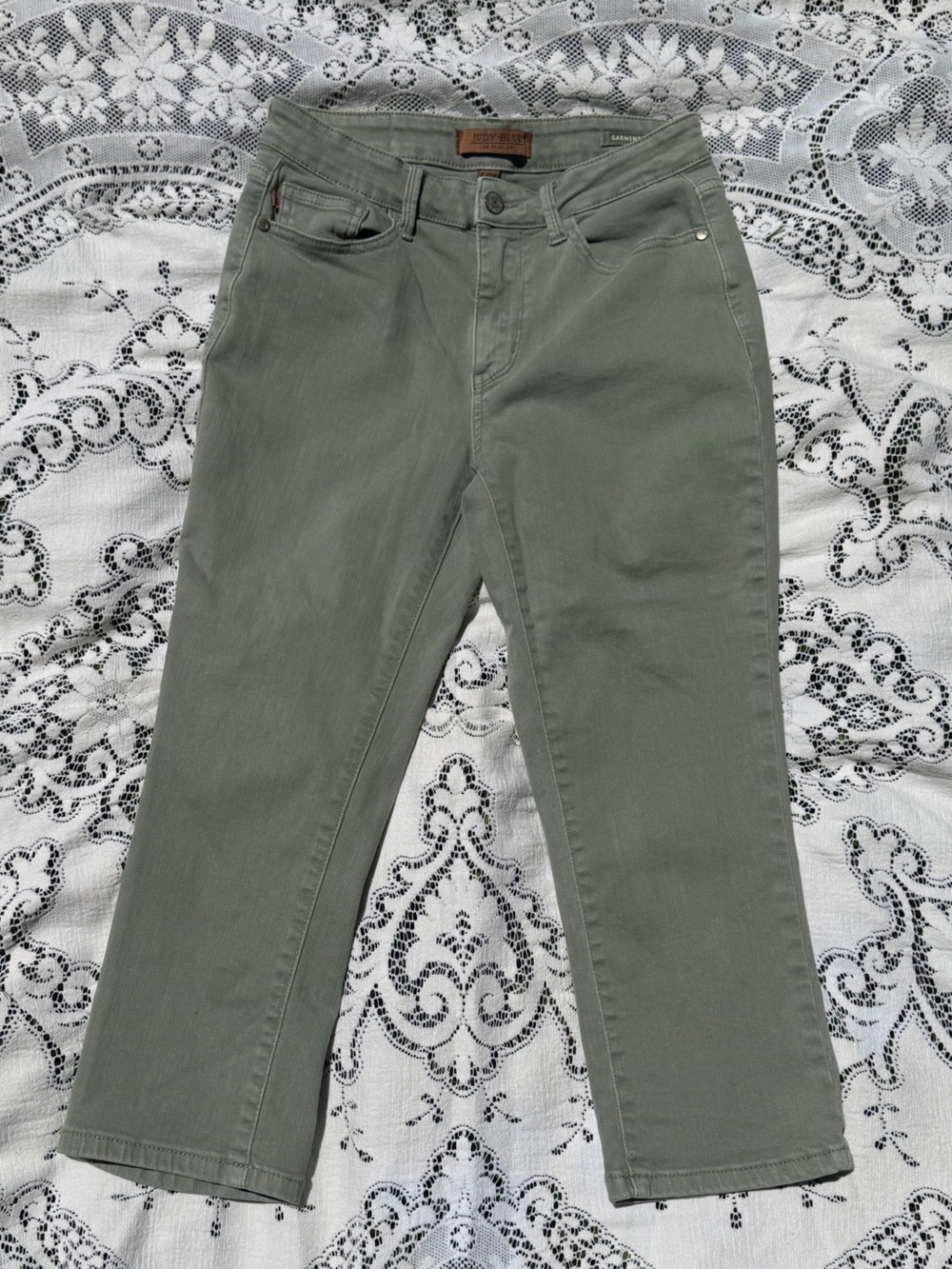 Judy Blue Cropped Straight Jeans-Olive Green
